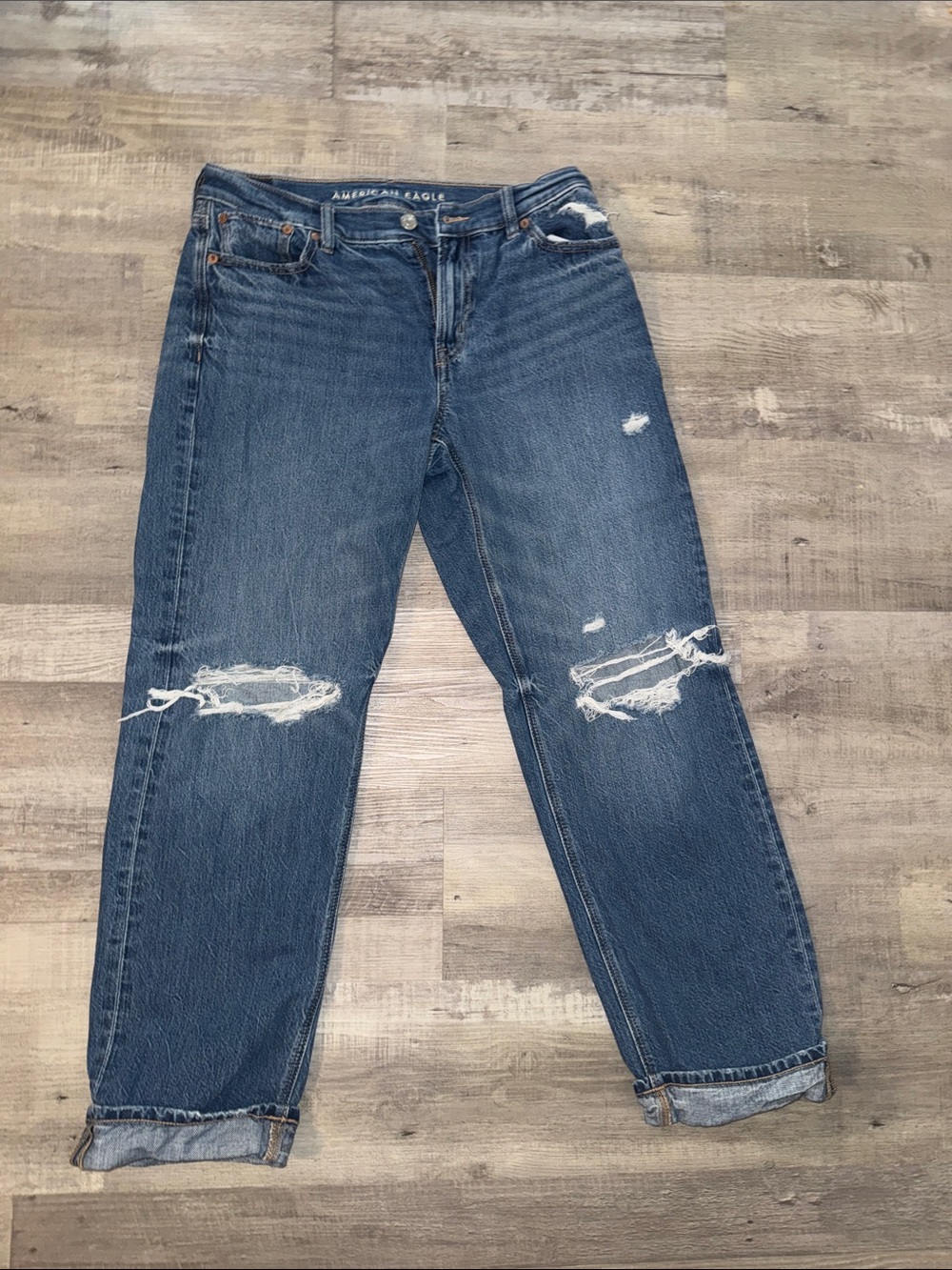 American Eagle Outfitters Distressed Ex Boyfriend Jeans